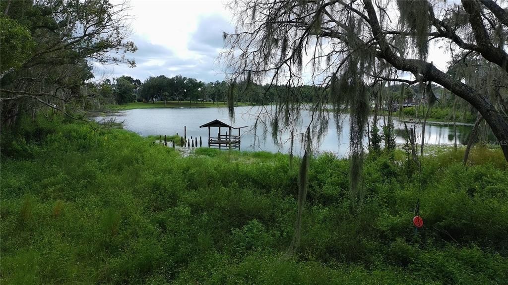 На продажу: $259,900 (2.76 acres)