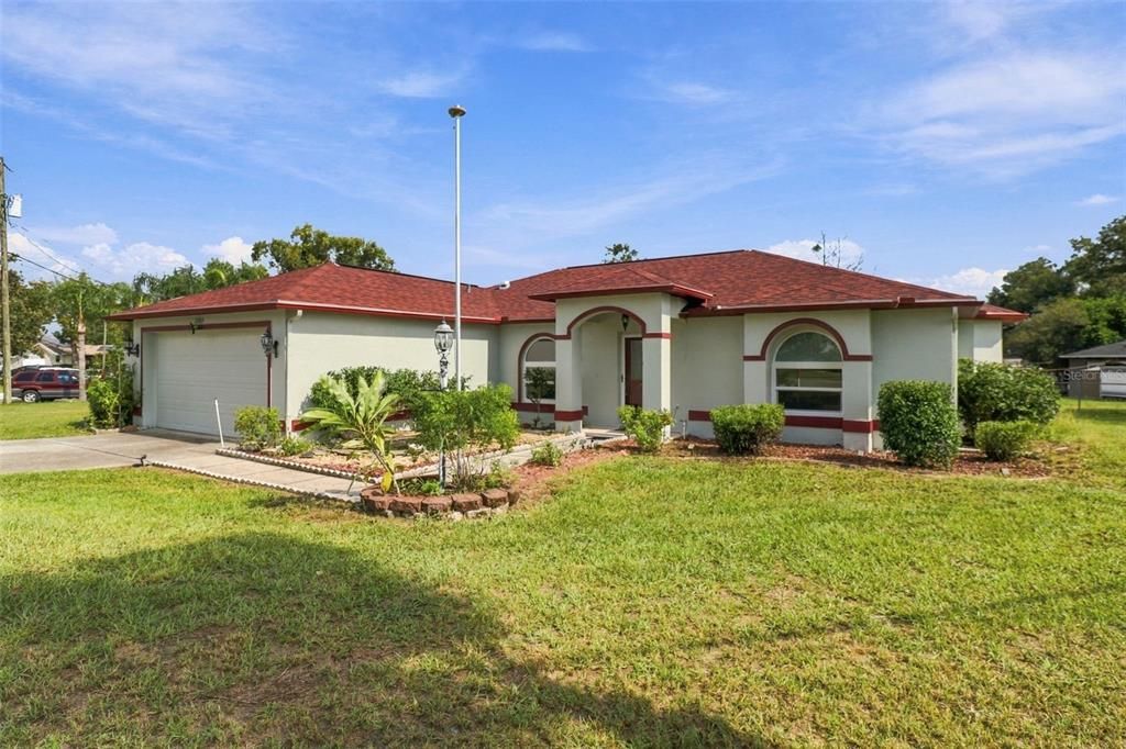 En Venta: $319,000 (3 camas, 2 baños, 1605 Pies cuadrados)