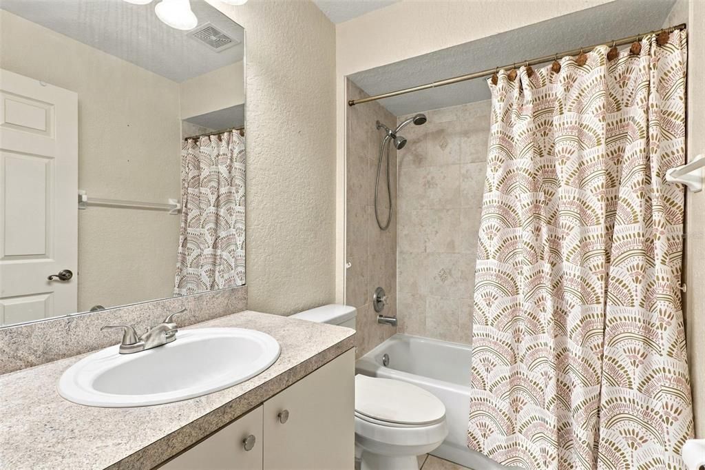 En Venta: $319,000 (3 camas, 2 baños, 1605 Pies cuadrados)