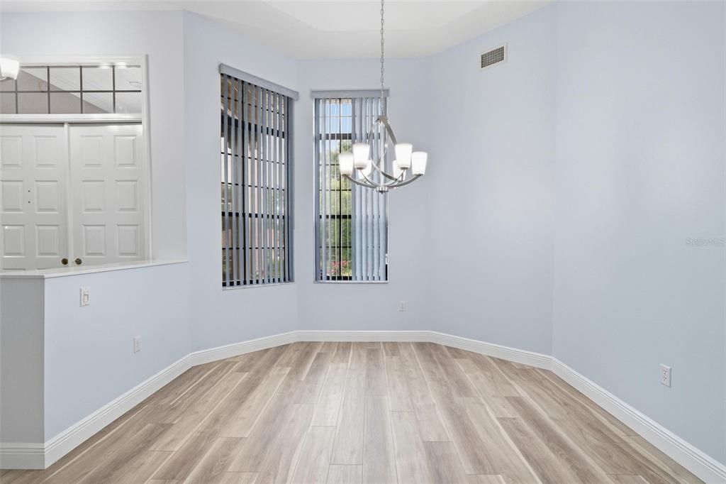 En Venta: $399,000 (3 camas, 2 baños, 1799 Pies cuadrados)