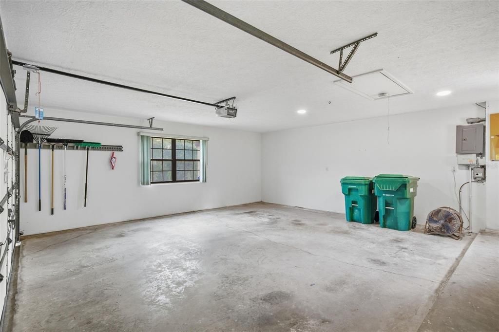 En Venta: $399,000 (3 camas, 2 baños, 1799 Pies cuadrados)