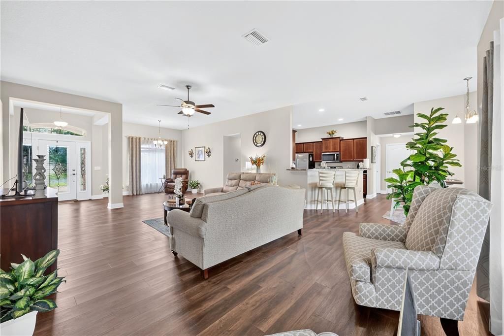 For Sale: $389,990 (4 beds, 3 baths, 2303 Square Feet)