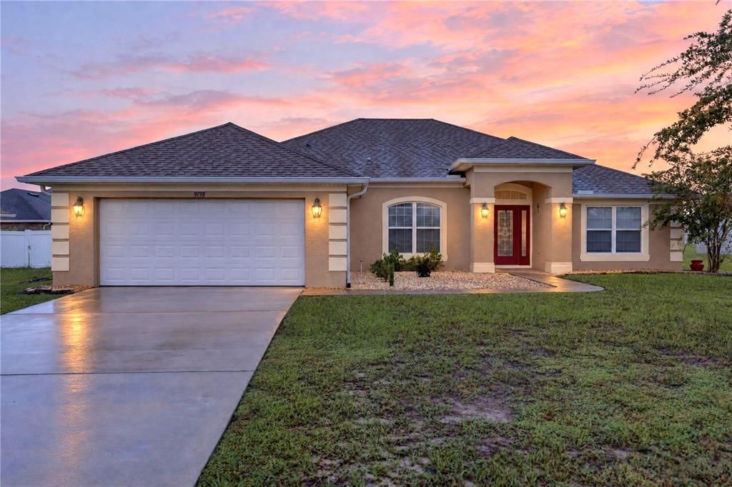 For Sale: $389,990 (4 beds, 3 baths, 2303 Square Feet)