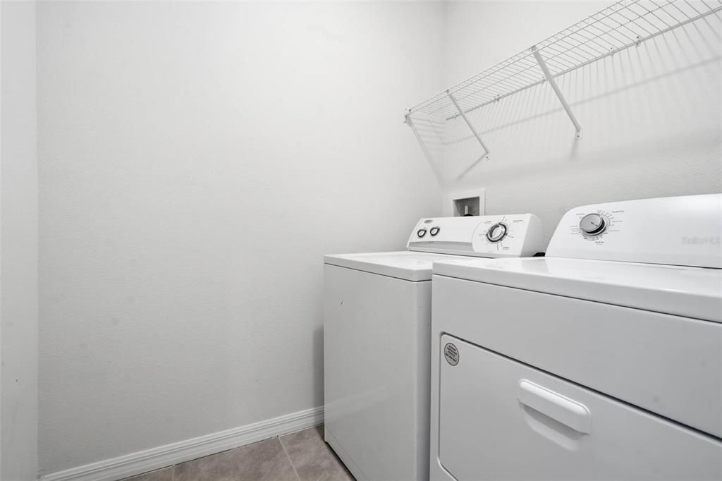 For Sale: $375,000 (4 beds, 2 baths, 2261 Square Feet)
