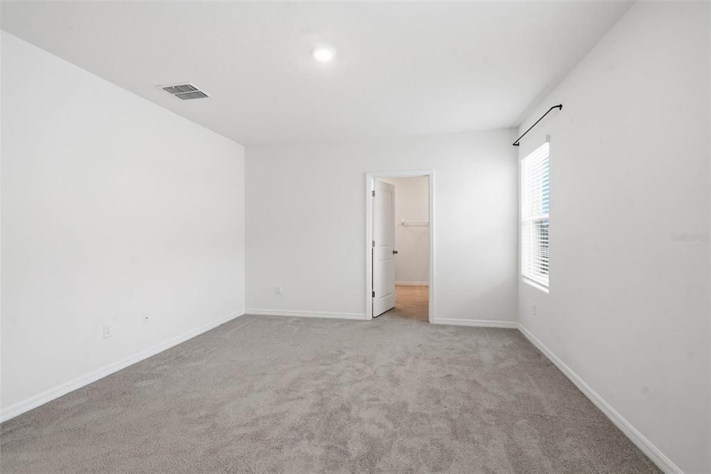 For Sale: $375,000 (4 beds, 2 baths, 2261 Square Feet)