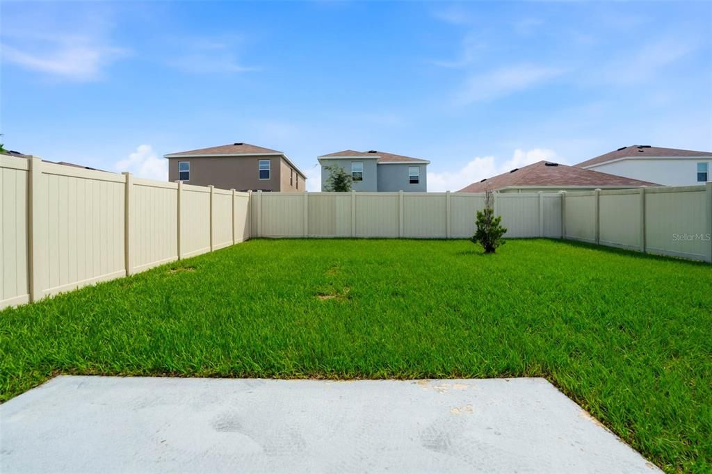 For Sale: $375,000 (4 beds, 2 baths, 2261 Square Feet)