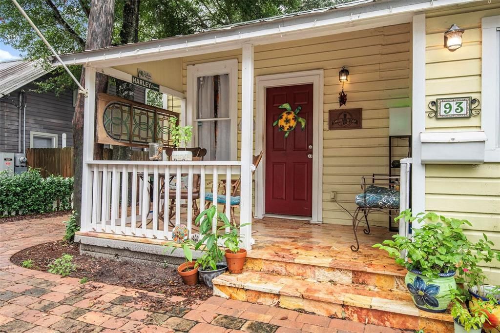En Venta: $429,000 (2 camas, 1 baños, 734 Pies cuadrados)