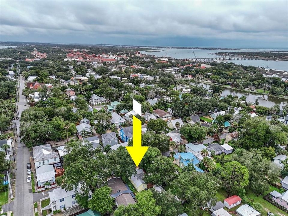 En Venta: $429,000 (2 camas, 1 baños, 734 Pies cuadrados)
