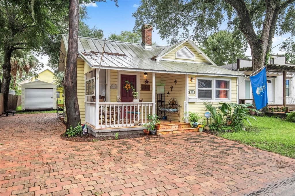 En Venta: $429,000 (2 camas, 1 baños, 734 Pies cuadrados)