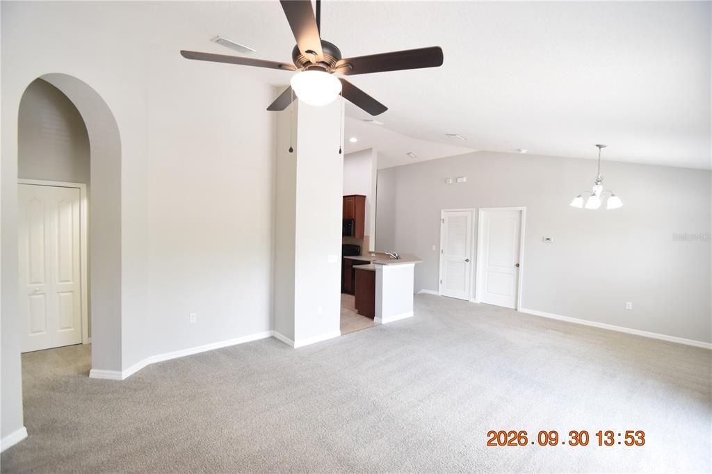 For Rent: $2,200 (2 beds, 2 baths, 1264 Square Feet)