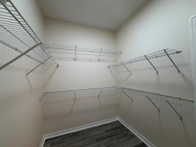 В аренду: $1,975 (4 спален, 2 ванн, 2245 Квадратных фут)