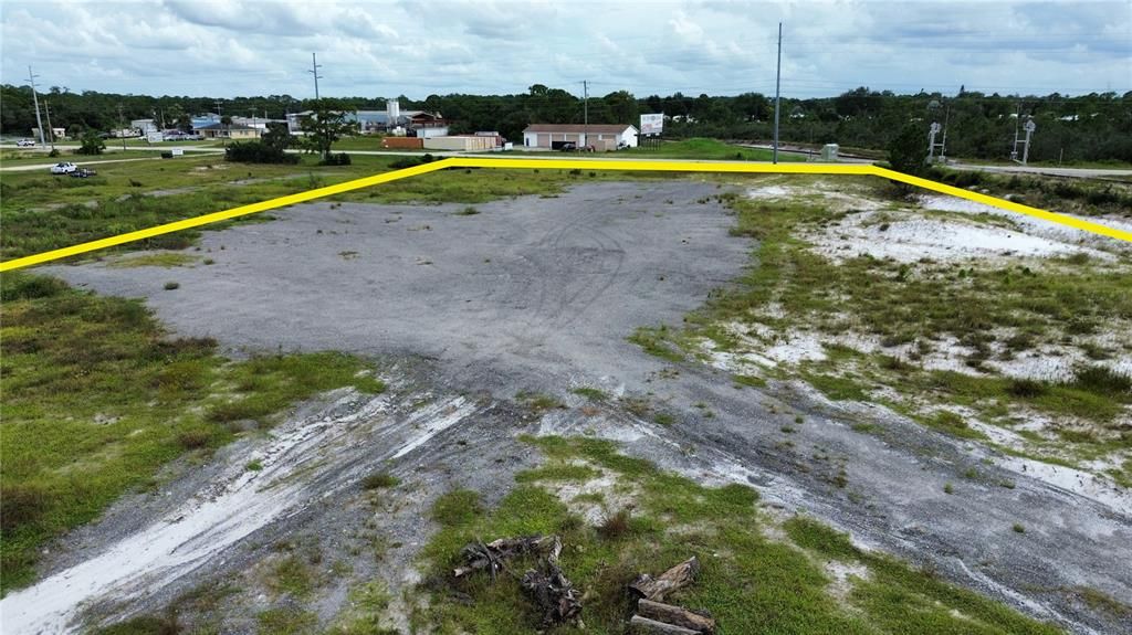 En Venta: $588,000 (5.59 acres)