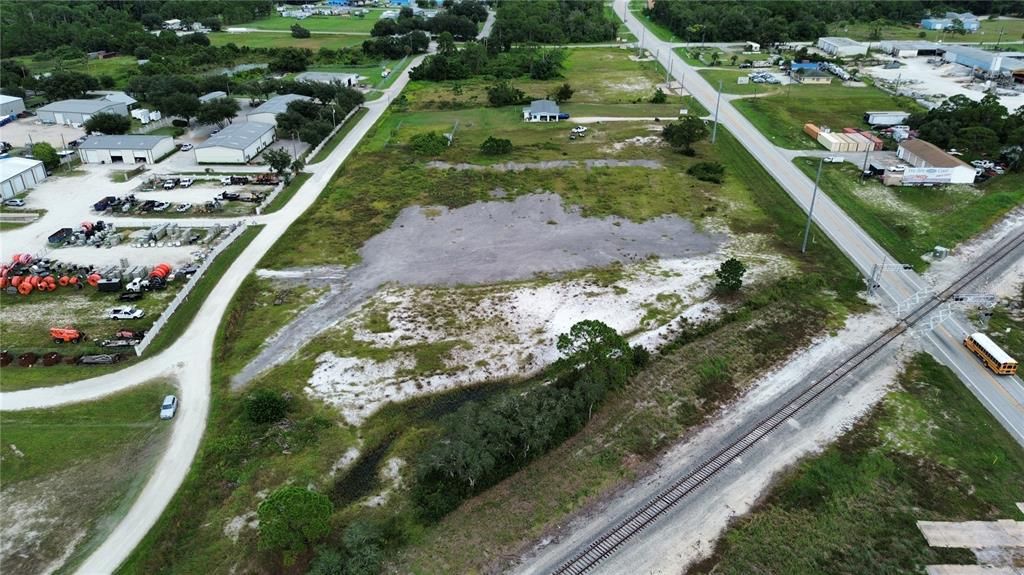 En Venta: $588,000 (5.59 acres)