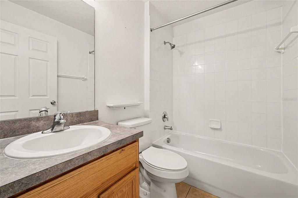 En Venta: $315,000 (3 camas, 2 baños, 1408 Pies cuadrados)