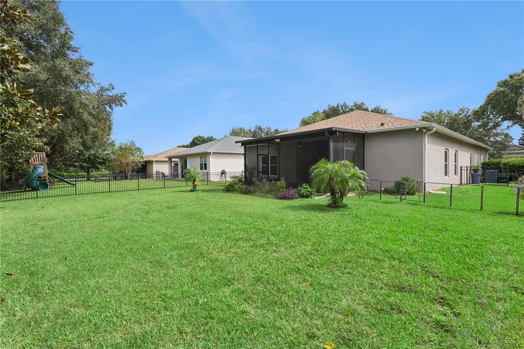 En Venta: $422,500 (4 camas, 3 baños, 1862 Pies cuadrados)