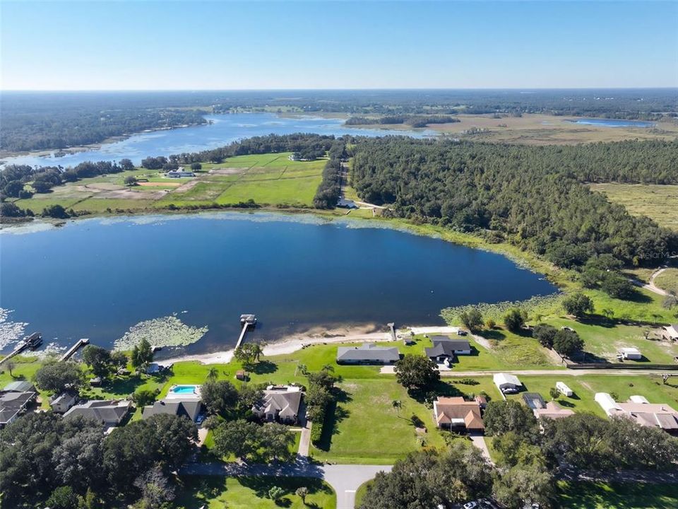 На продажу: $250,000 (0.50 acres)
