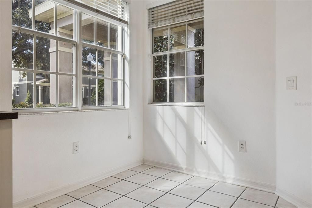 En Venta: $365,000 (2 camas, 2 baños, 1380 Pies cuadrados)