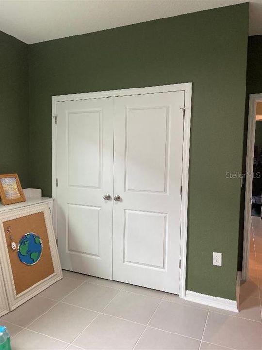 For Sale: $385,740 (4 beds, 3 baths, 2462 Square Feet)