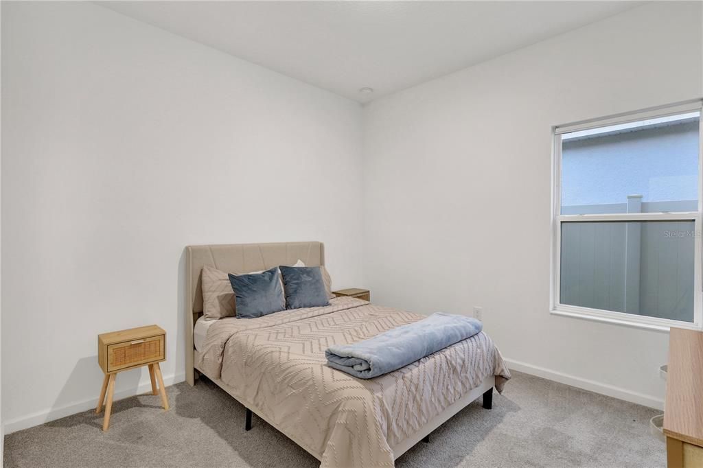 En Venta: $343,990 (4 camas, 2 baños, 2100 Pies cuadrados)