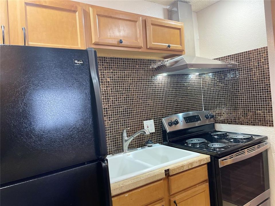 En Renta: $975 (1 camas, 1 baños, 760 Pies cuadrados)