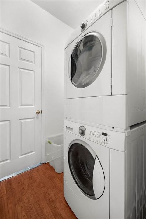 En Venta: $240,000 (3 camas, 2 baños, 1260 Pies cuadrados)