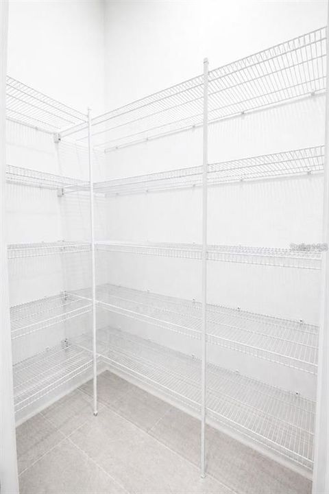 En Venta: $519,900 (4 camas, 3 baños, 2376 Pies cuadrados)