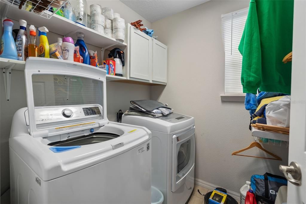 For Sale: $380,000 (3 beds, 2 baths, 2307 Square Feet)