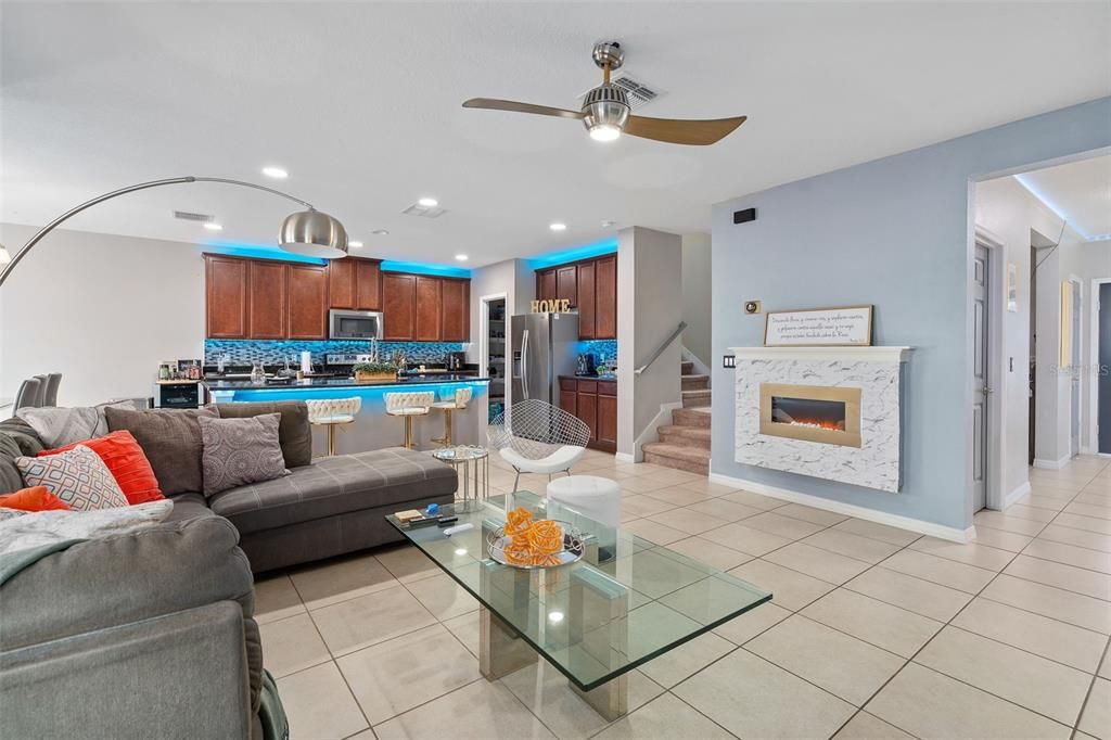 For Sale: $380,000 (3 beds, 2 baths, 2307 Square Feet)