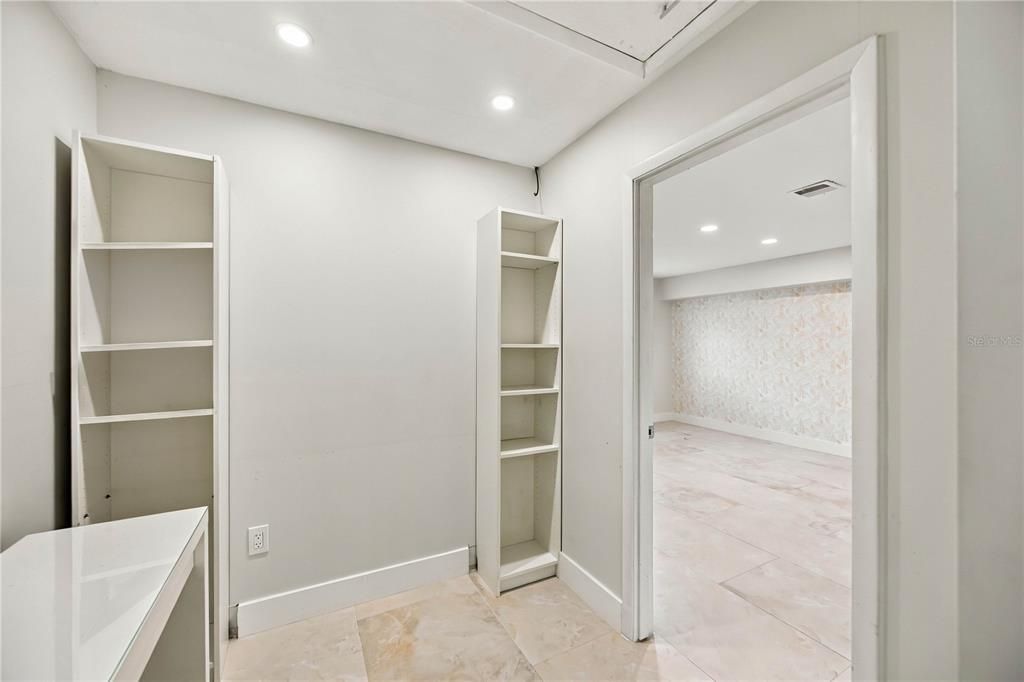 En Venta: $340,000 (3 camas, 3 baños, 1991 Pies cuadrados)