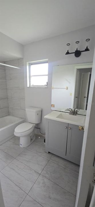 В аренду: $1,650 (2 спален, 2 ванн, 1064 Квадратных фут)