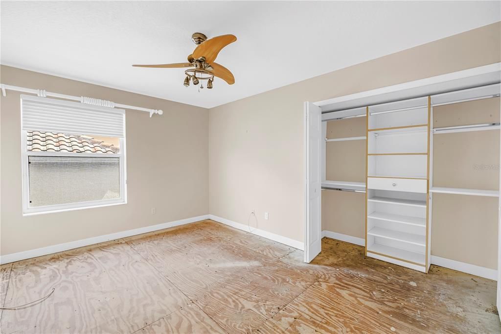 Activo con contrato: $750,000 (4 camas, 3 baños, 2822 Pies cuadrados)