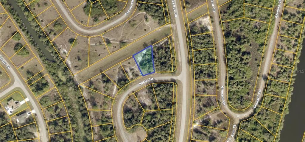 For Sale: $14,900 (0.27 acres)
