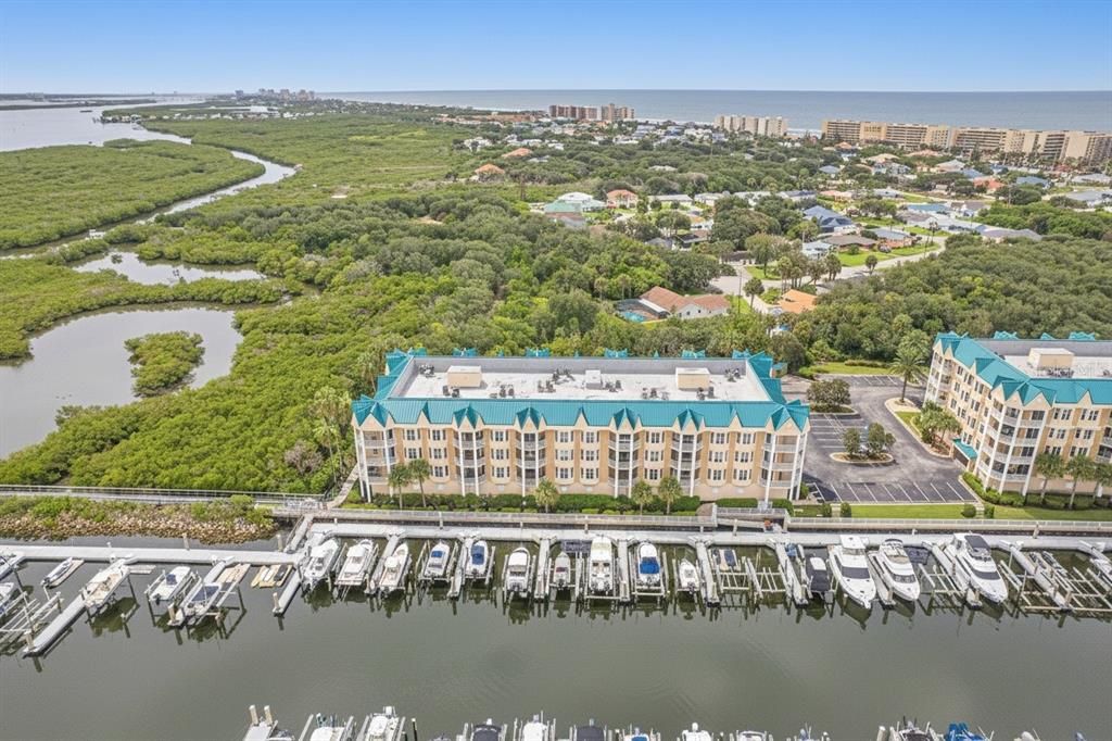 На продажу: $699,000 (3 спален, 3 ванн, 1952 Квадратных фут)