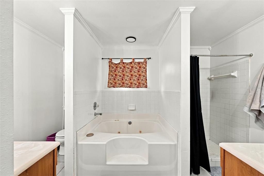 For Sale: $580,000 (4 beds, 2 baths, 1680 Square Feet)