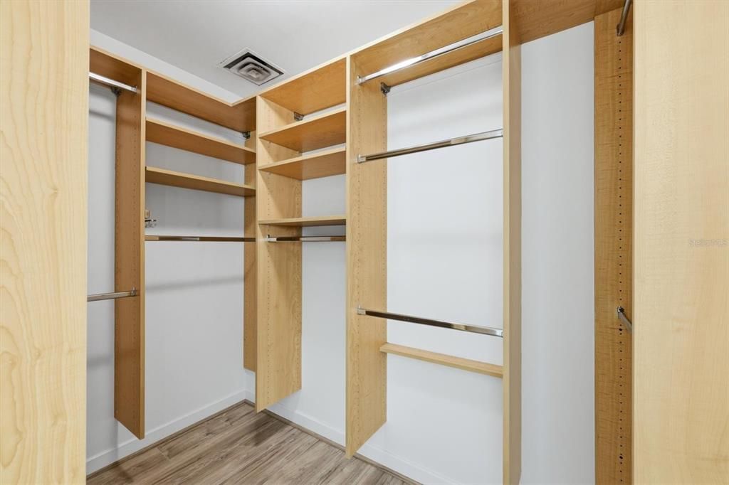 For Sale: $529,000 (2 beds, 2 baths, 1453 Square Feet)