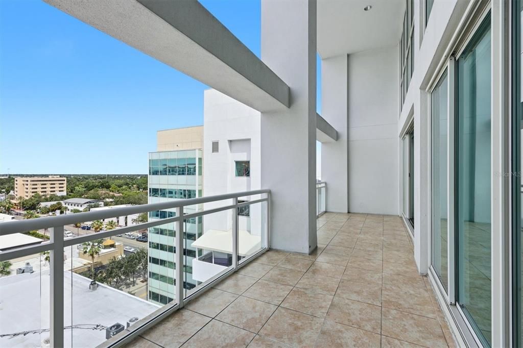 For Sale: $529,000 (2 beds, 2 baths, 1453 Square Feet)