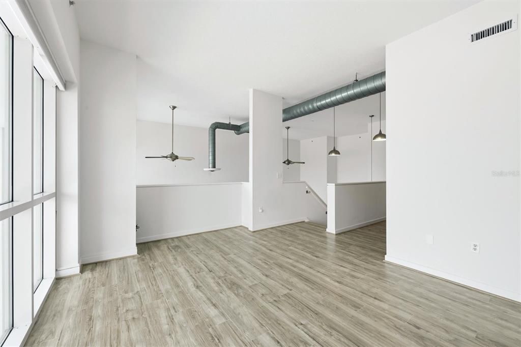 For Sale: $529,000 (2 beds, 2 baths, 1453 Square Feet)