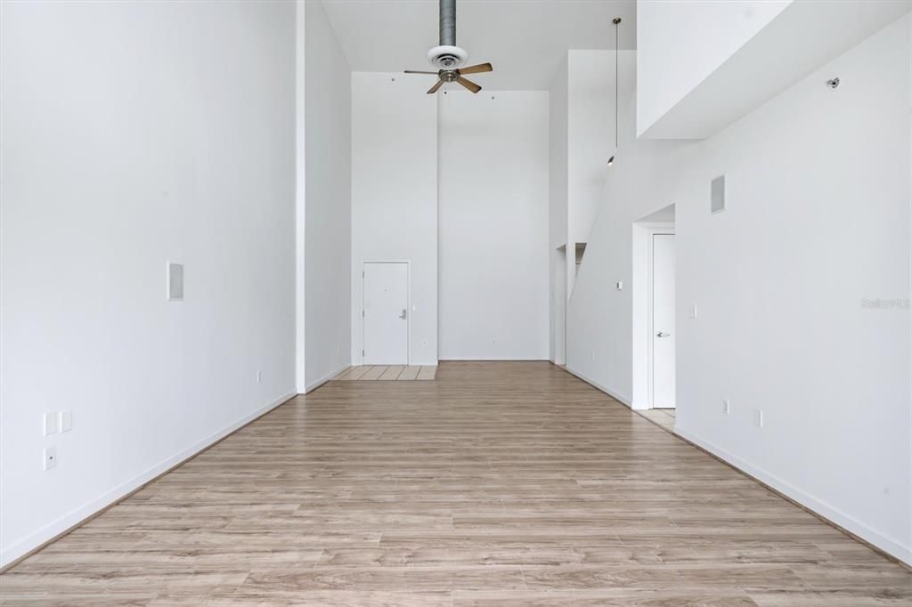 For Sale: $529,000 (2 beds, 2 baths, 1453 Square Feet)