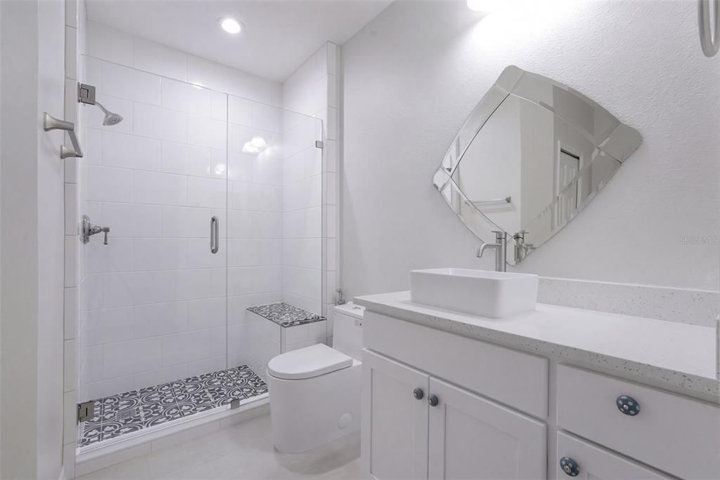 For Sale: $350,000 (3 beds, 2 baths, 1332 Square Feet)