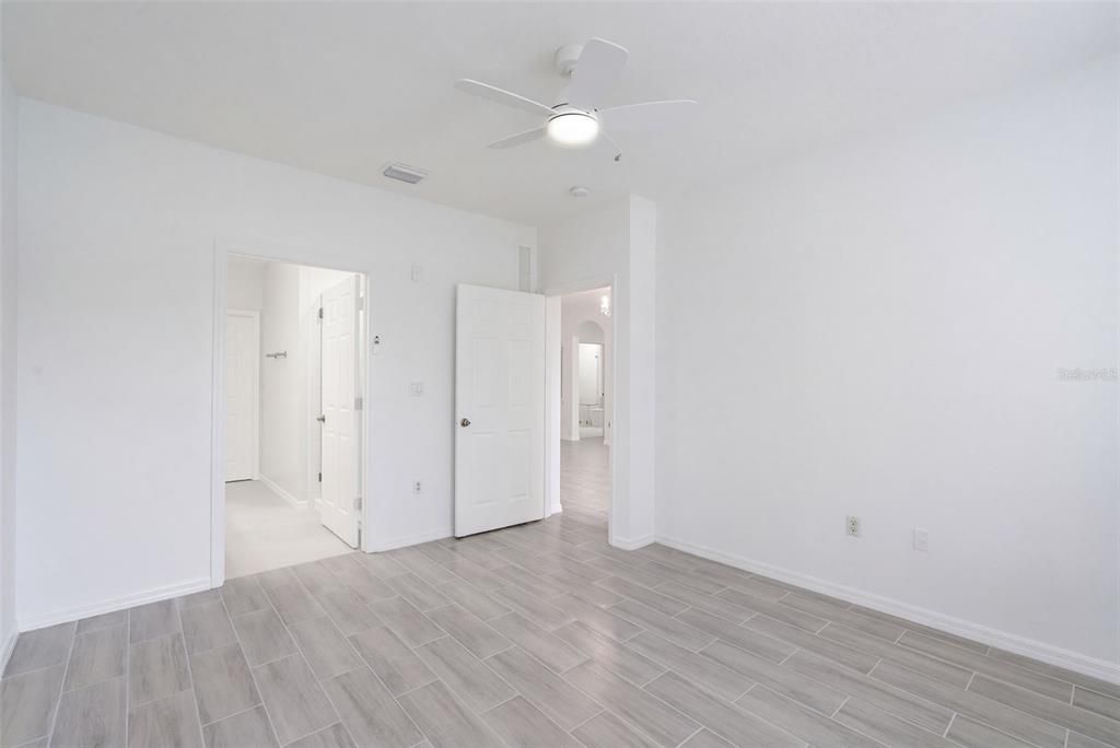 For Sale: $350,000 (3 beds, 2 baths, 1332 Square Feet)