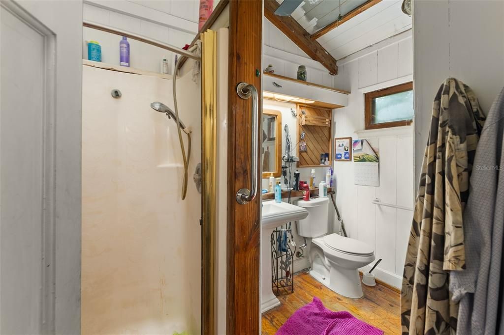 На продажу: $490,000 (2 спален, 3 ванн, 1200 Квадратных фут)
