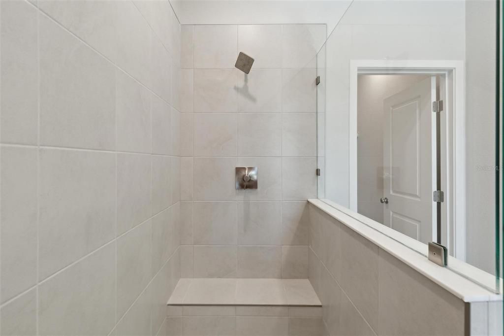 На продажу: $364,990 (4 спален, 3 ванн, 2407 Квадратных фут)