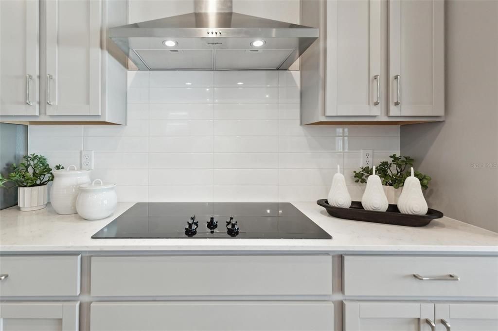 На продажу: $364,990 (4 спален, 3 ванн, 2407 Квадратных фут)