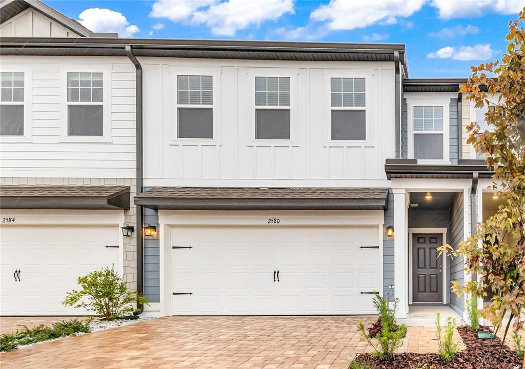 For Rent: $2,500 (3 beds, 2 baths, 1764 Square Feet)