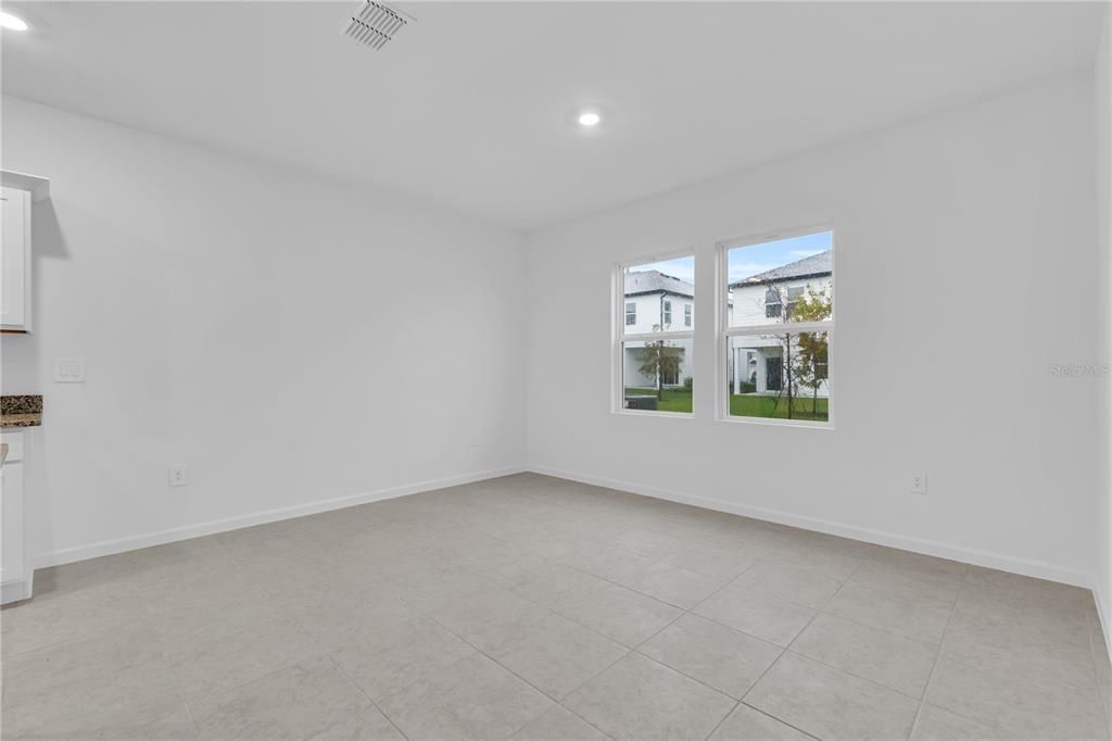For Rent: $2,500 (3 beds, 2 baths, 1764 Square Feet)