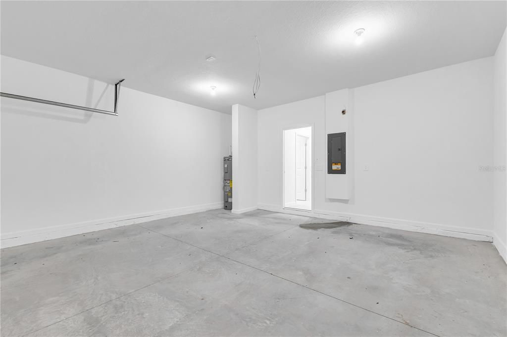 For Rent: $2,500 (3 beds, 2 baths, 1764 Square Feet)