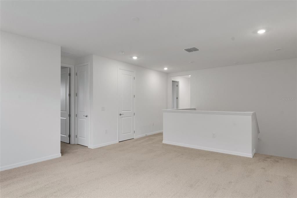 На продажу: $669,990 (5 спален, 3 ванн, 3550 Квадратных фут)