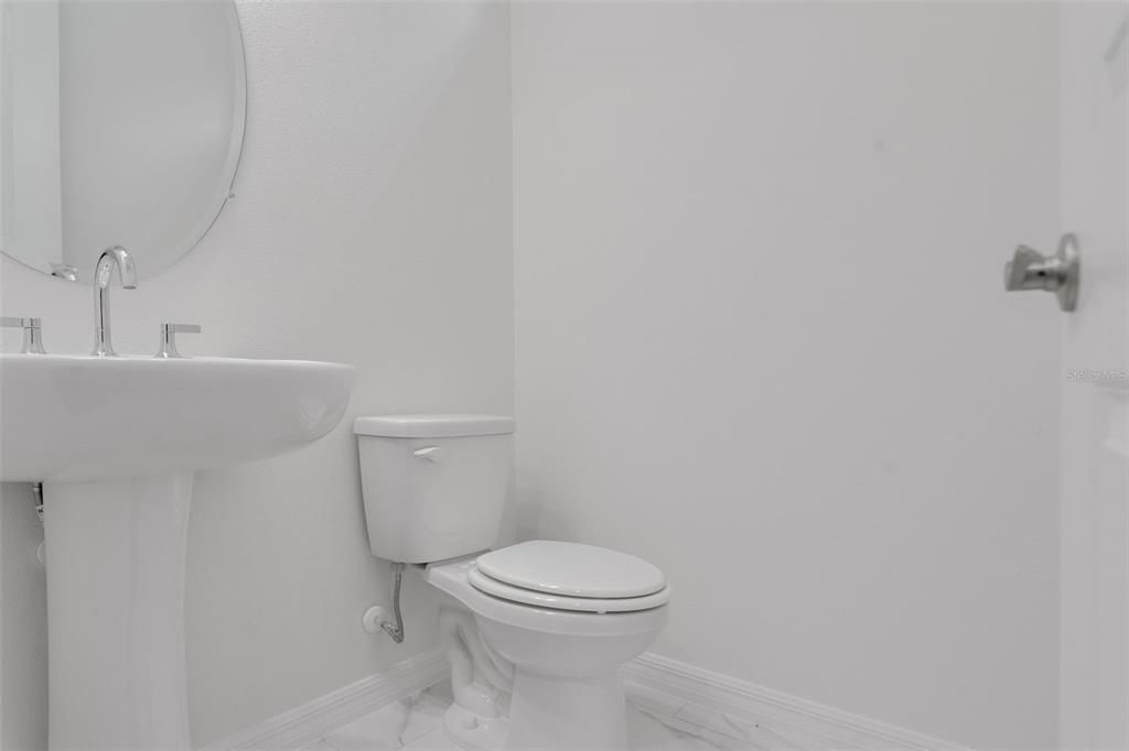 На продажу: $669,990 (5 спален, 3 ванн, 3550 Квадратных фут)
