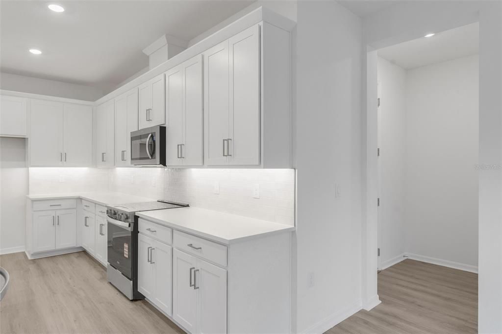 На продажу: $669,990 (5 спален, 3 ванн, 3550 Квадратных фут)