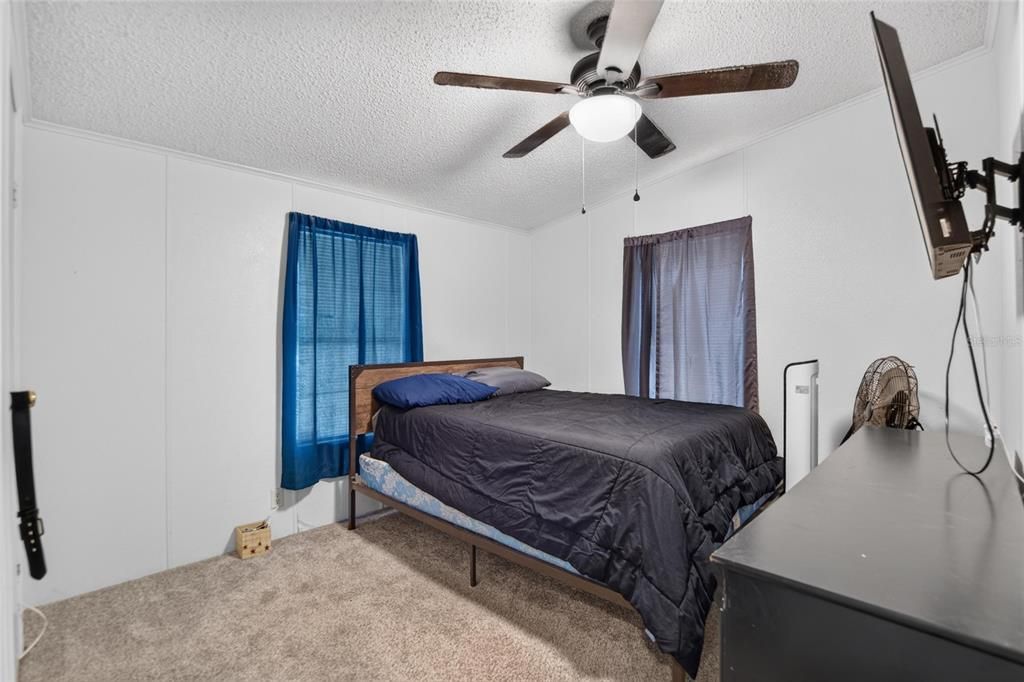 Activo con contrato: $299,900 (3 camas, 2 baños, 1665 Pies cuadrados)